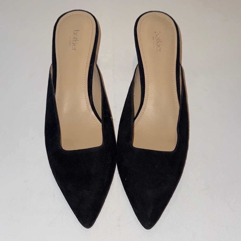 Bakers Black Pointed-Toe Mules